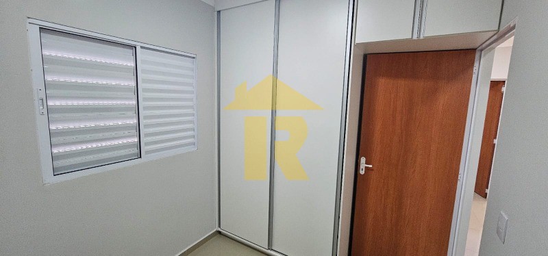 Casa com 3 quartos à venda e aluguel, 120m² — foto 27 de 32