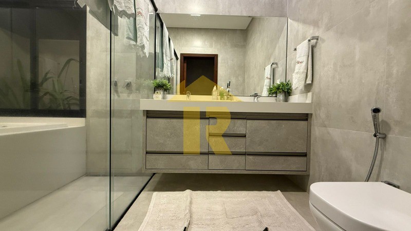 Casa de Condomínio com 3 quartos à venda, 250m² — foto 30 de 31