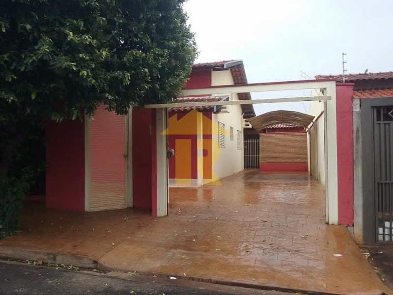 Casa com 2 quartos à venda, 130m² — foto 2 de 20