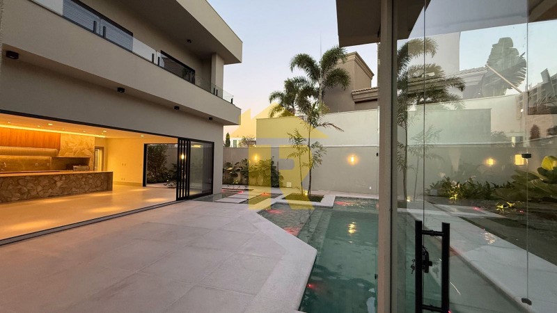 Casa de Condomínio com 4 quartos à venda, 570m² — foto 29 de 30