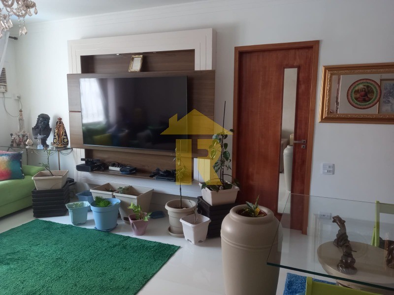 Apartamento com 3 quartos à venda, 121m² — foto 2 de 38