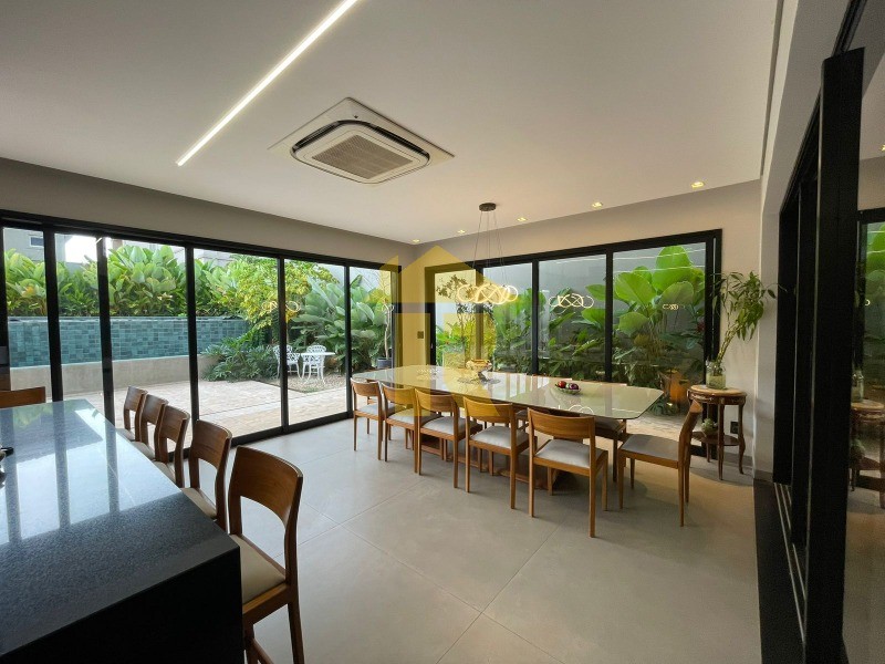 Casa de Condomínio com 2 quartos à venda, 280m² — foto 11 de 41