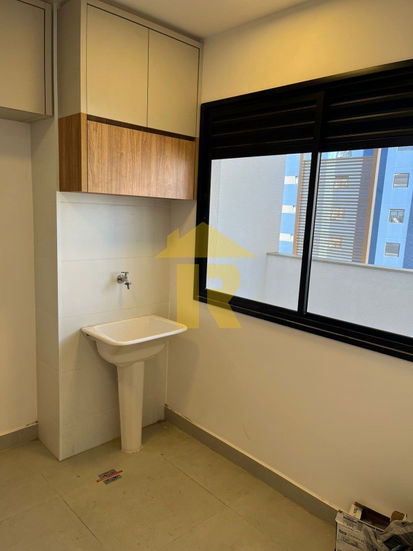 Apartamento com 2 quartos para aluguel, 57m² — foto 6 de 33