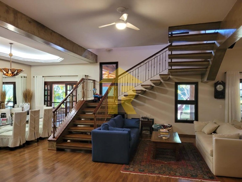 Casa de Condomínio com 4 quartos à venda, 450m² — foto 8 de 23
