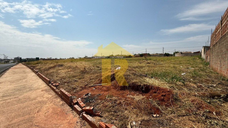 Terreno / Lote / Condomínio  à venda, 1200m² — foto 4 de 14