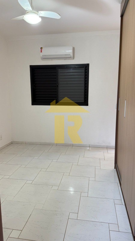 Casa com 3 quartos à venda, 196m² — foto 19 de 20