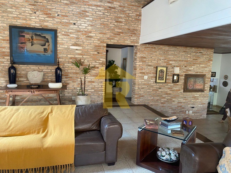 Casa de Condomínio com 4 quartos à venda, 780m² — foto 2 de 28