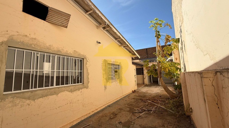 Casa com 2 quartos à venda, 180m² — foto 21 de 29