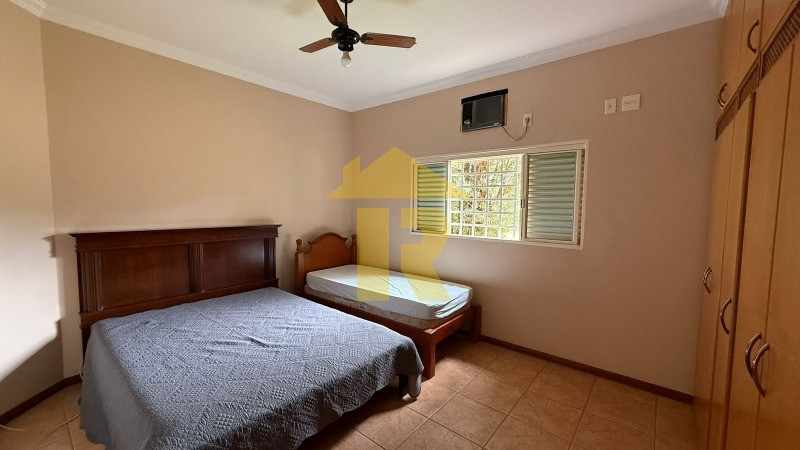 Casa de Condomínio com 4 quartos à venda, 315m² — foto 24 de 26