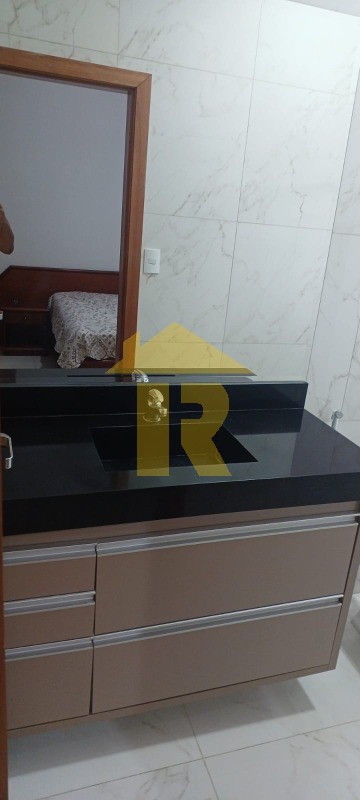 Casa de Condomínio com 3 quartos à venda e aluguel, 216m² — foto 24 de 33