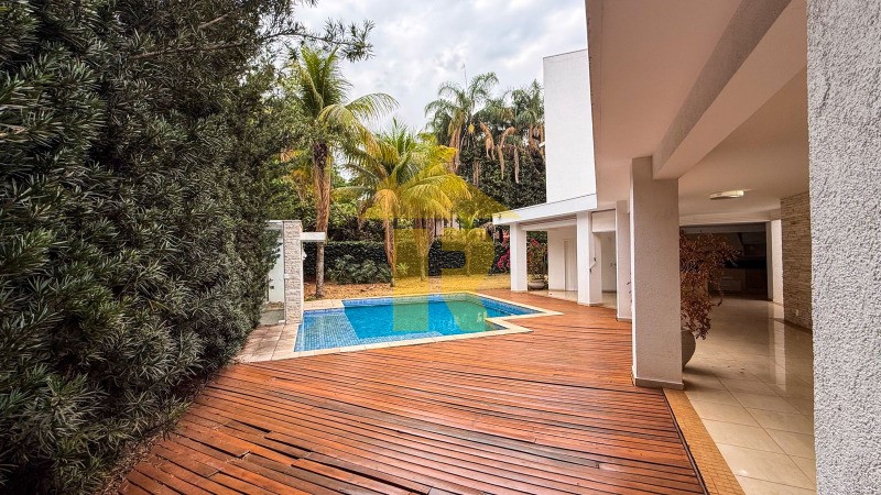 Casa de Condomínio com 4 quartos à venda e aluguel, 430m² — foto 18 de 22