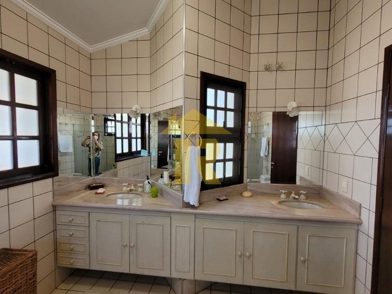 Casa de Condomínio com 4 quartos à venda, 450m² — foto 22 de 23
