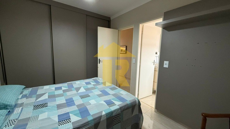 Casa de Condomínio com 3 quartos à venda, 200m² — foto 17 de 36