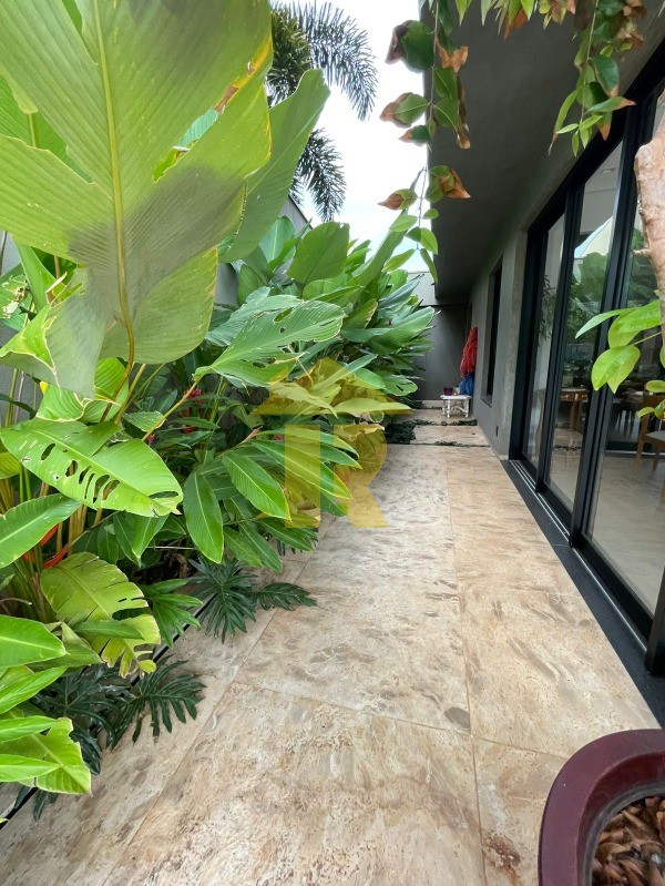 Casa de Condomínio com 2 quartos à venda, 280m² — foto 18 de 41