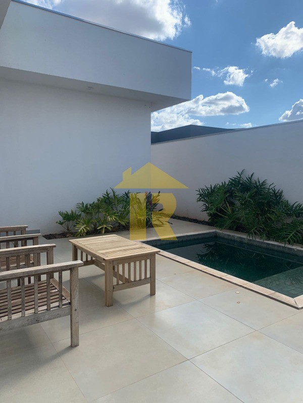 Casa de Condomínio com 3 quartos à venda, 175m² — foto 14 de 30