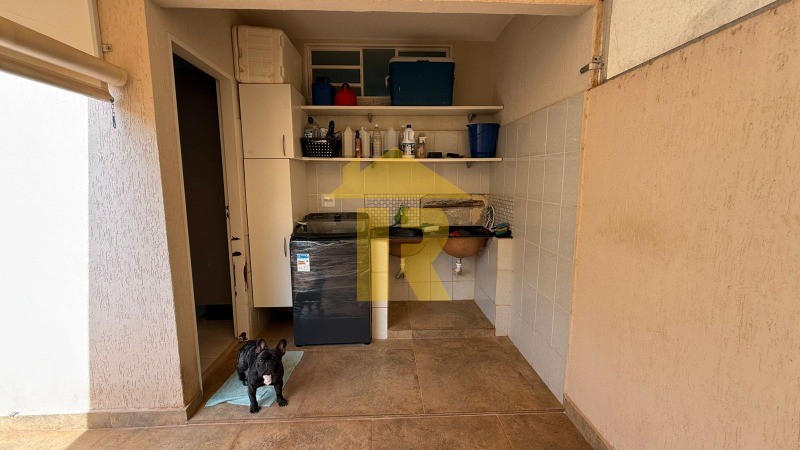 Casa de Condomínio com 3 quartos à venda, 200m² — foto 35 de 36