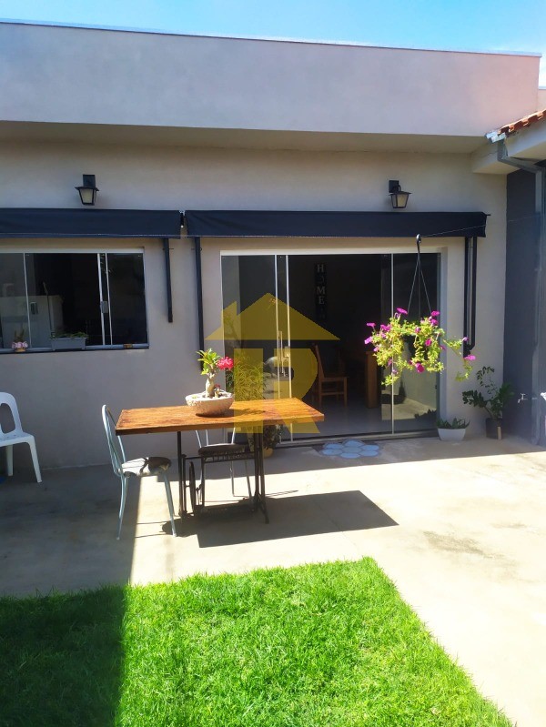 Casa com 3 quartos à venda, 186m² — foto 15 de 36
