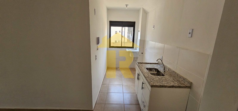 Apartamento com 2 quartos para aluguel, 46m² — foto 3 de 58