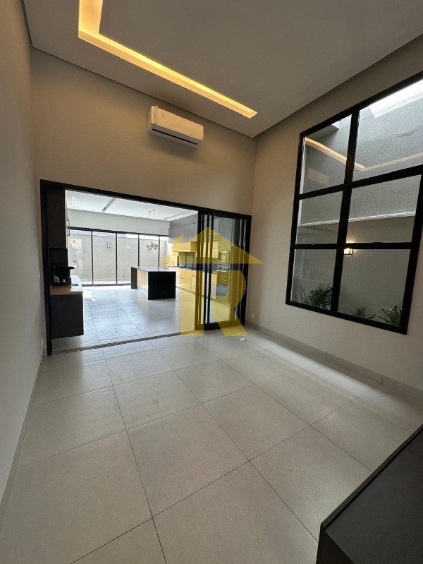Casa de Condomínio com 3 quartos à venda, 170m² — foto 7 de 31