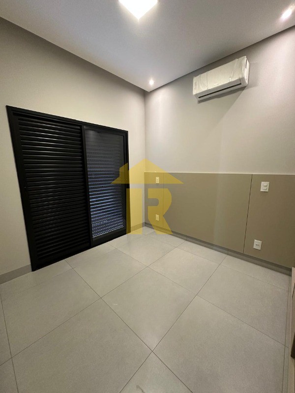 Casa de Condomínio com 3 quartos à venda, 170m² — foto 14 de 31