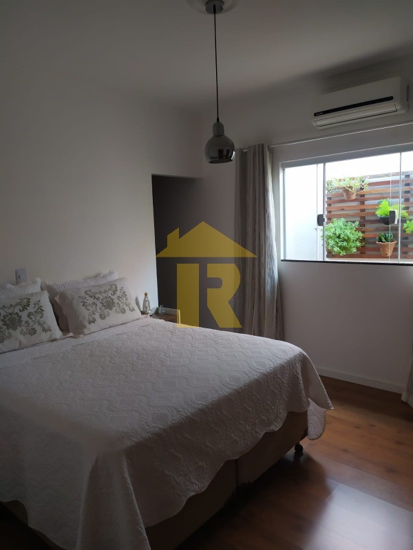 Casa com 3 quartos à venda, 186m² — foto 28 de 36