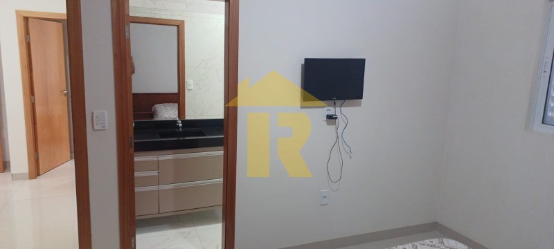 Casa de Condomínio com 3 quartos à venda e aluguel, 216m² — foto 27 de 33