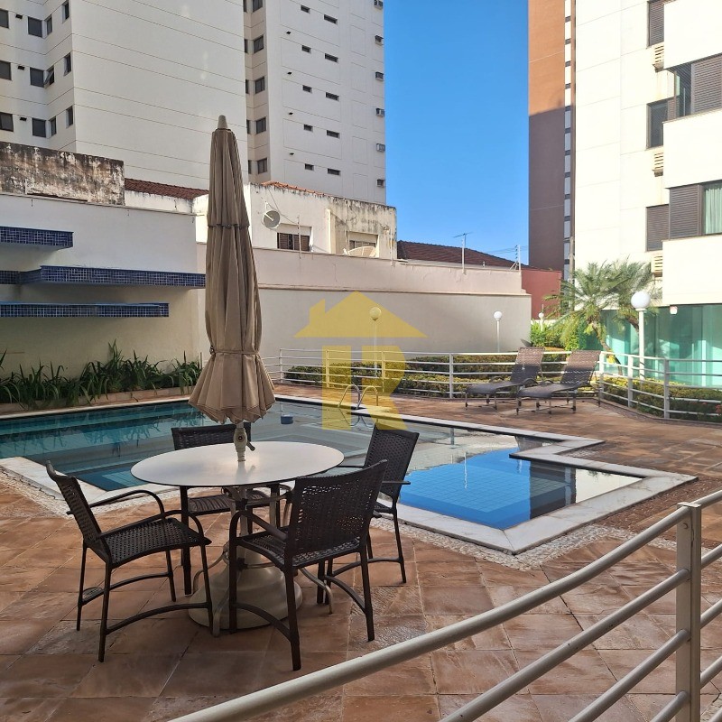 Apartamento com 4 quartos à venda, 255m² — foto 11 de 45