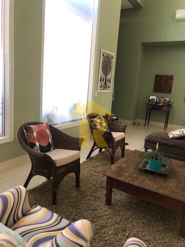 Casa de Condomínio com 4 quartos à venda, 330m² — foto 16 de 28