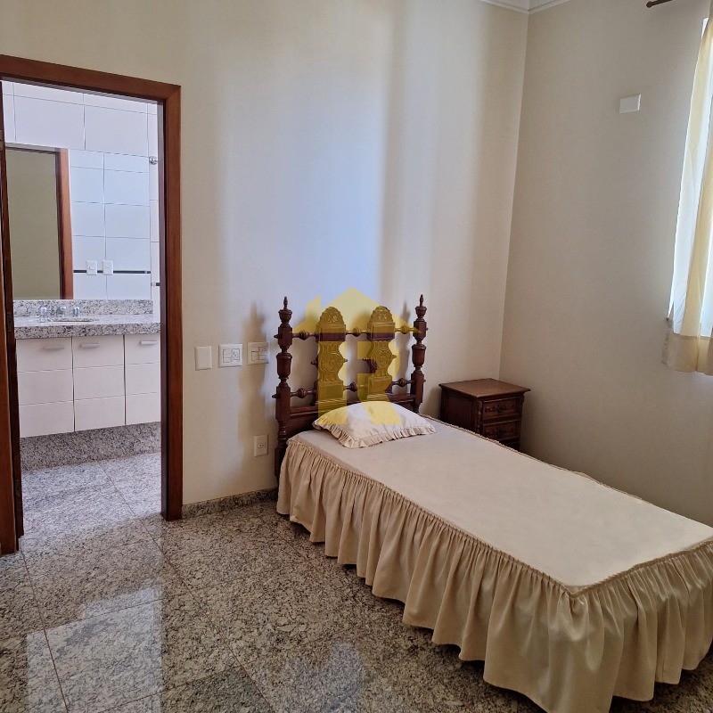 Apartamento com 4 quartos à venda, 255m² — foto 43 de 45