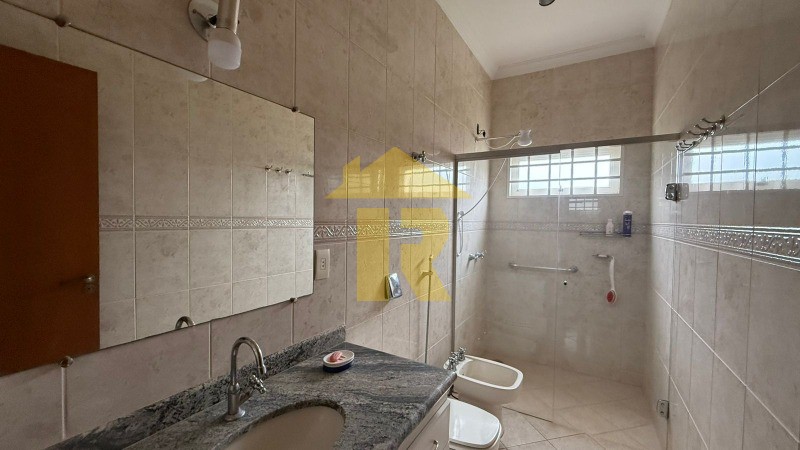 Casa de Condomínio com 4 quartos à venda, 315m² — foto 25 de 26