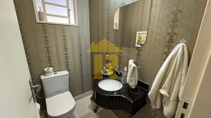 Casa de Condomínio com 3 quartos à venda, 200m² — foto 8 de 36