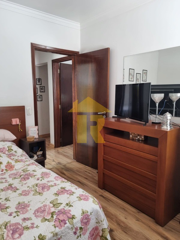 Apartamento com 3 quartos à venda, 115m² — foto 18 de 27