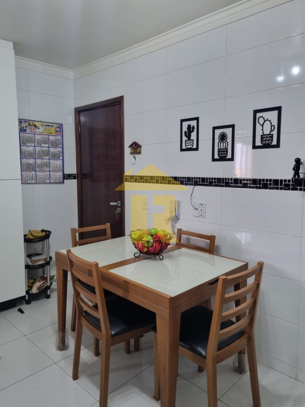 Apartamento com 3 quartos à venda, 115m² — foto 9 de 27