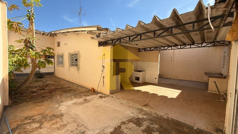 Casa com 2 quartos à venda, 180m² — foto 16 de 29