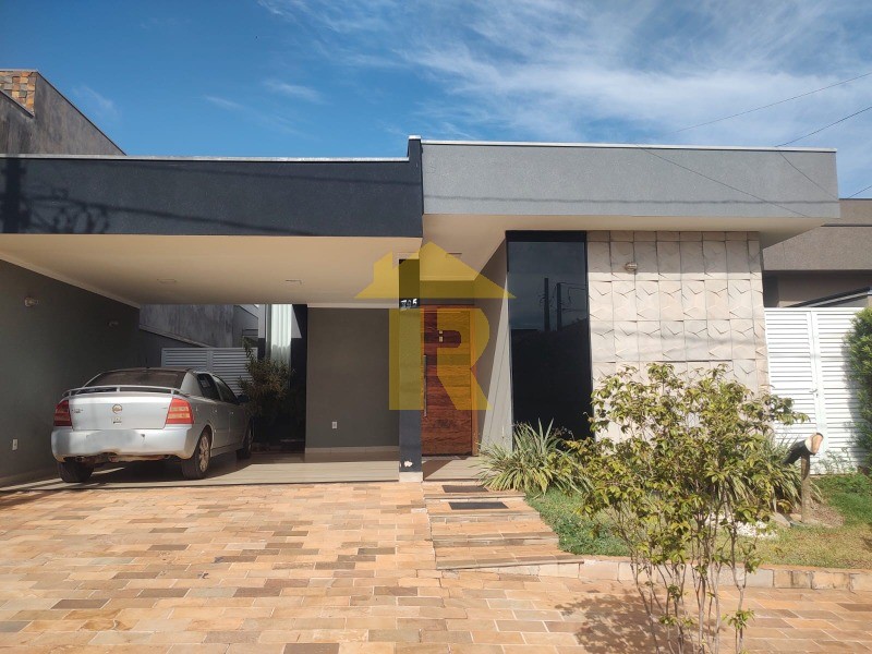 Casa de Condomínio com 3 quartos à venda, 153m² — foto 2 de 49