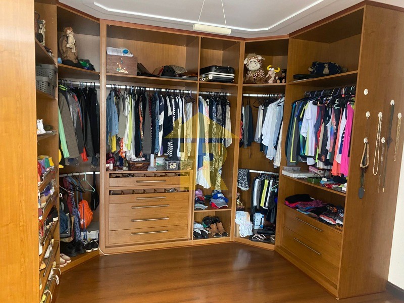 Casa de Condomínio com 4 quartos à venda, 780m² — foto 23 de 28