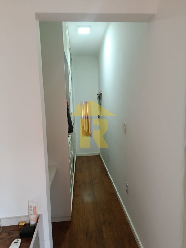 Casa com 3 quartos à venda, 186m² — foto 24 de 36