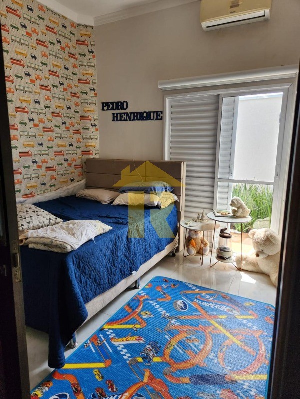 Casa de Condomínio com 2 quartos à venda, 232m² — foto 18 de 22
