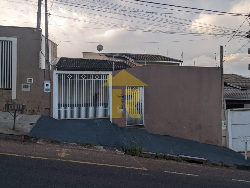 Casa com 2 quartos à venda, 145m² — foto 1 de 23