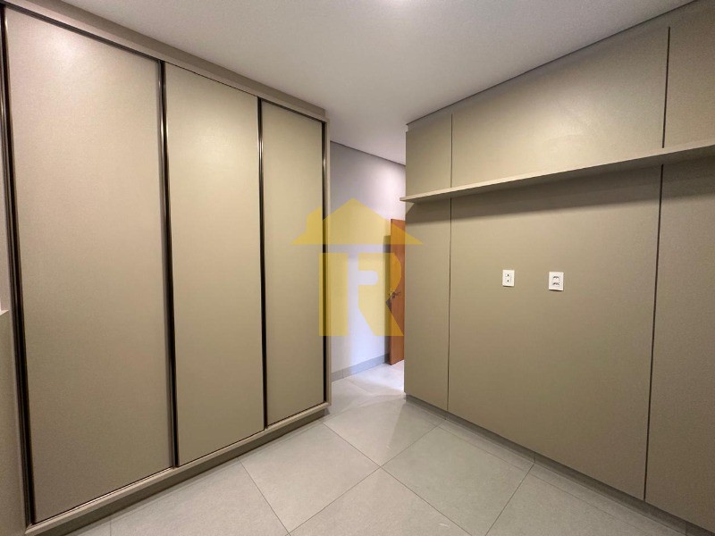 Casa de Condomínio com 3 quartos à venda, 170m² — foto 13 de 31