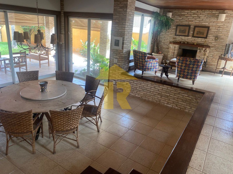 Casa de Condomínio com 4 quartos à venda, 780m² — foto 4 de 28