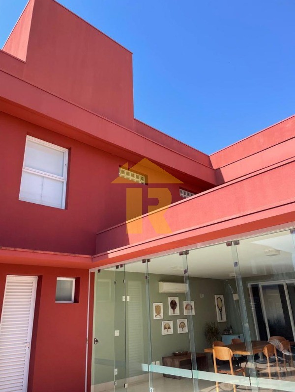 Casa de Condomínio com 4 quartos à venda, 330m² — foto 21 de 28