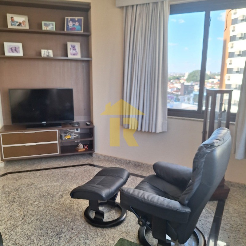 Apartamento com 4 quartos à venda, 255m² — foto 24 de 45