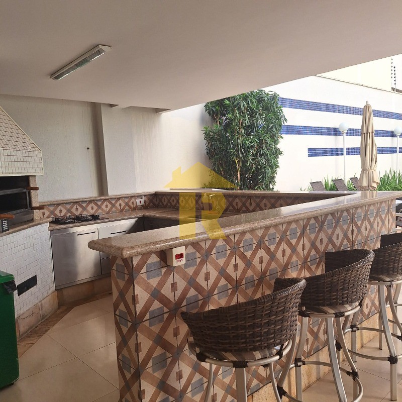 Apartamento com 4 quartos à venda, 255m² — foto 16 de 45
