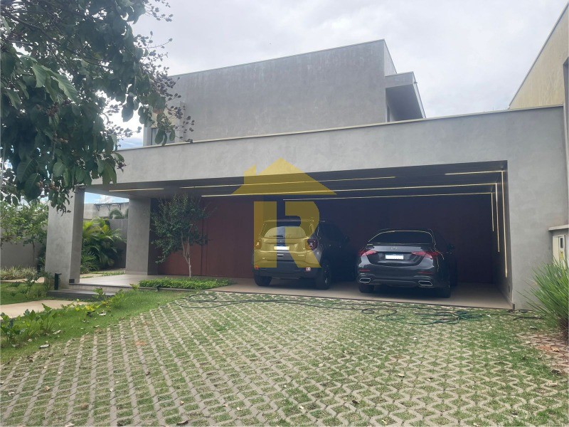 Casa de Condomínio com 2 quartos à venda, 280m² — foto 2 de 41