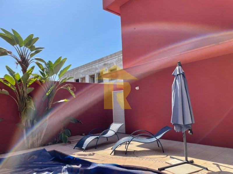 Casa de Condomínio com 4 quartos à venda, 330m² — foto 22 de 28