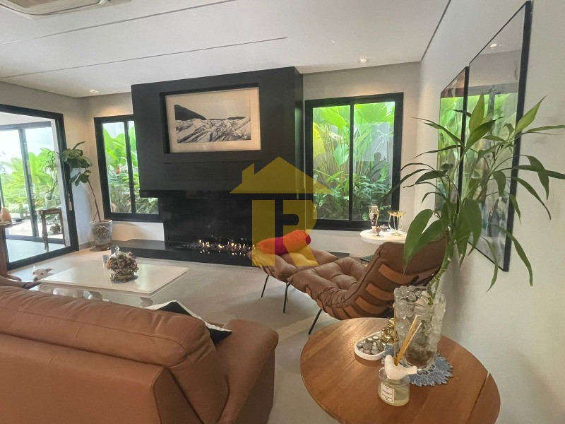 Casa de Condomínio com 2 quartos à venda, 280m² — foto 3 de 41