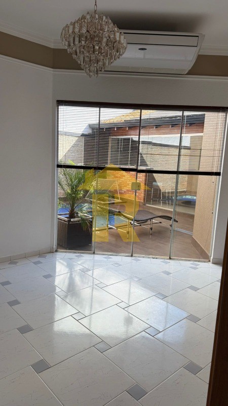 Casa com 3 quartos à venda, 196m² — foto 10 de 20