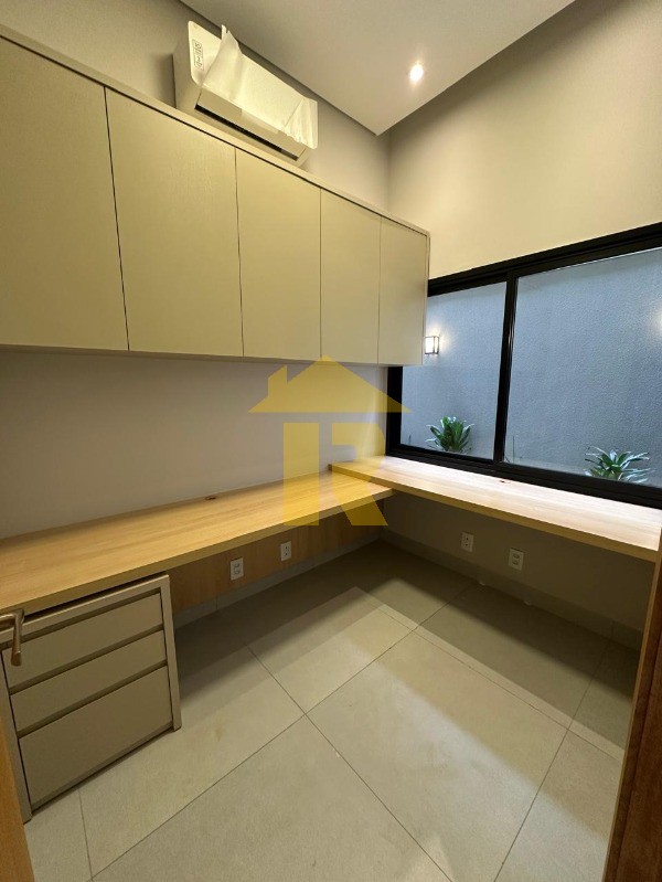 Casa de Condomínio com 3 quartos à venda, 170m² — foto 3 de 31