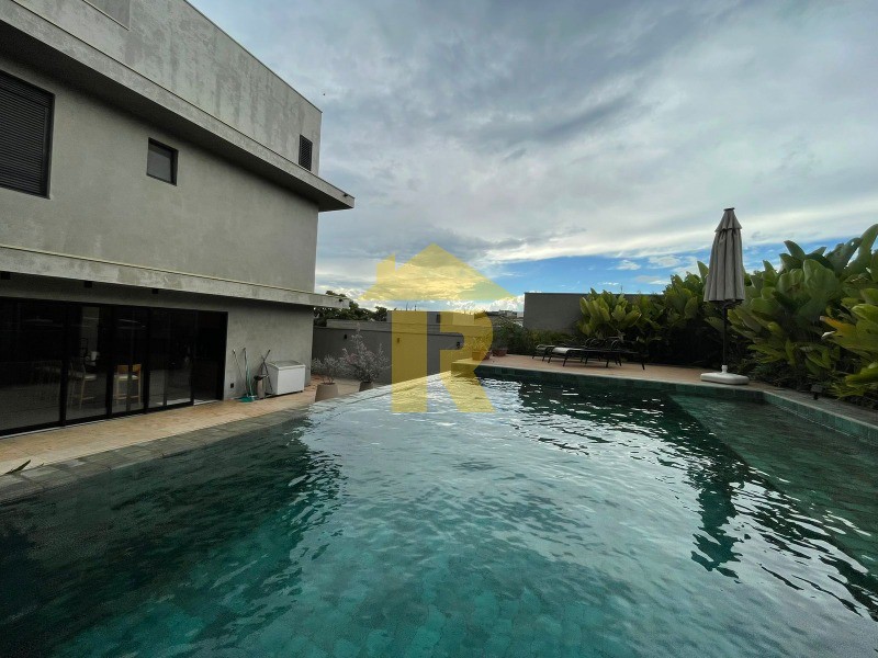 Casa de Condomínio com 2 quartos à venda, 280m² — foto 17 de 41